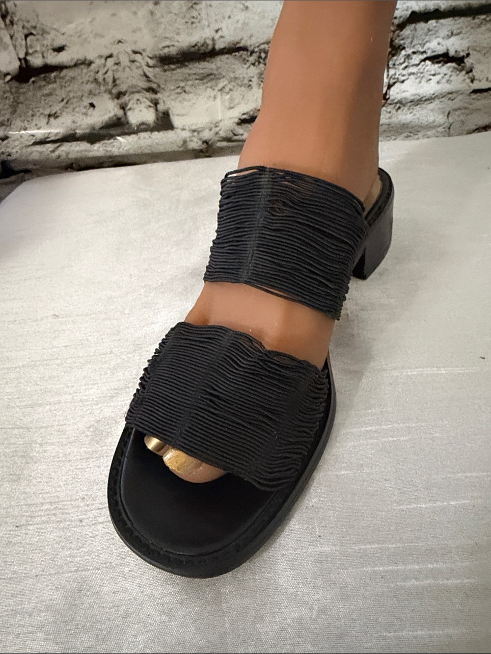 Marquise Black Double-Strap Textured Block Heel Mule Sz 7 1/2